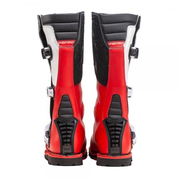 FORMA Boulder Trialstiefel designed by Jitsie